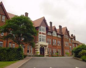   Caterham School, 